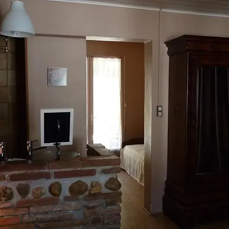 فندق مبيت وإفطار D'hotes La Fontaine De *